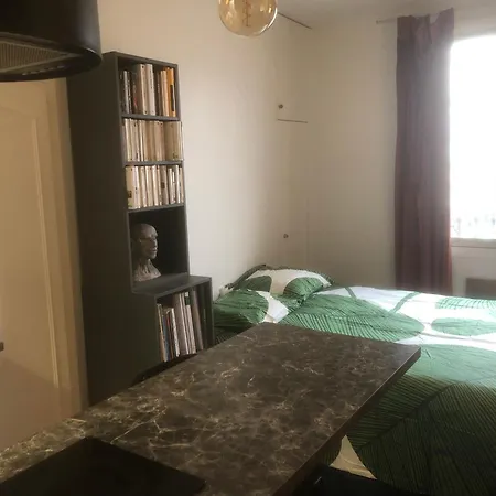 Apartment Pres De Bercy Paris