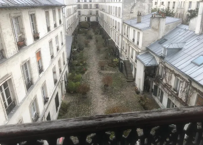 Pres De Bercy * Parijs